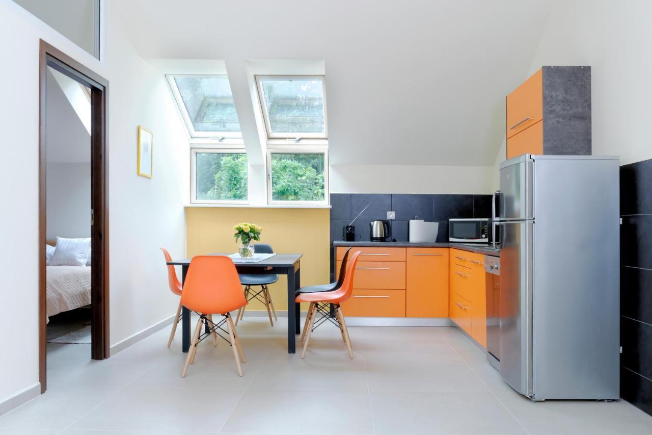 Modern Apartment In Jawiszowice Exteriör bild